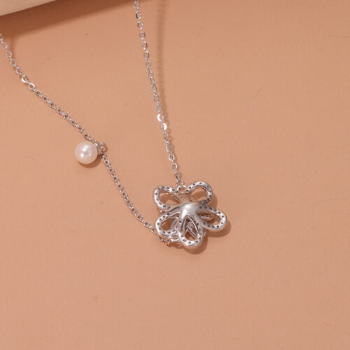 Sterling Silver SUNFLOWER Necklace - Image 3